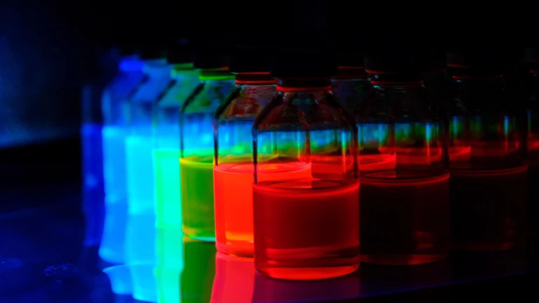 Luminescent perovskite quantum dots